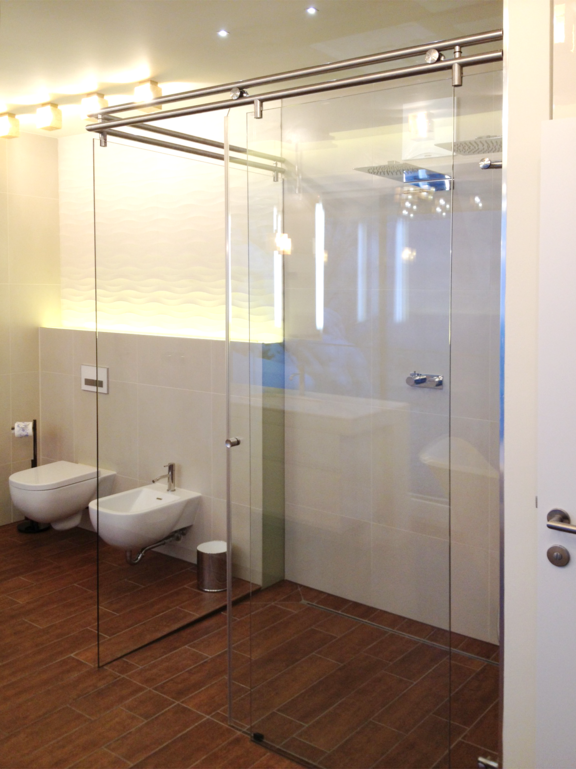 Pauli und Son duschen_06.png